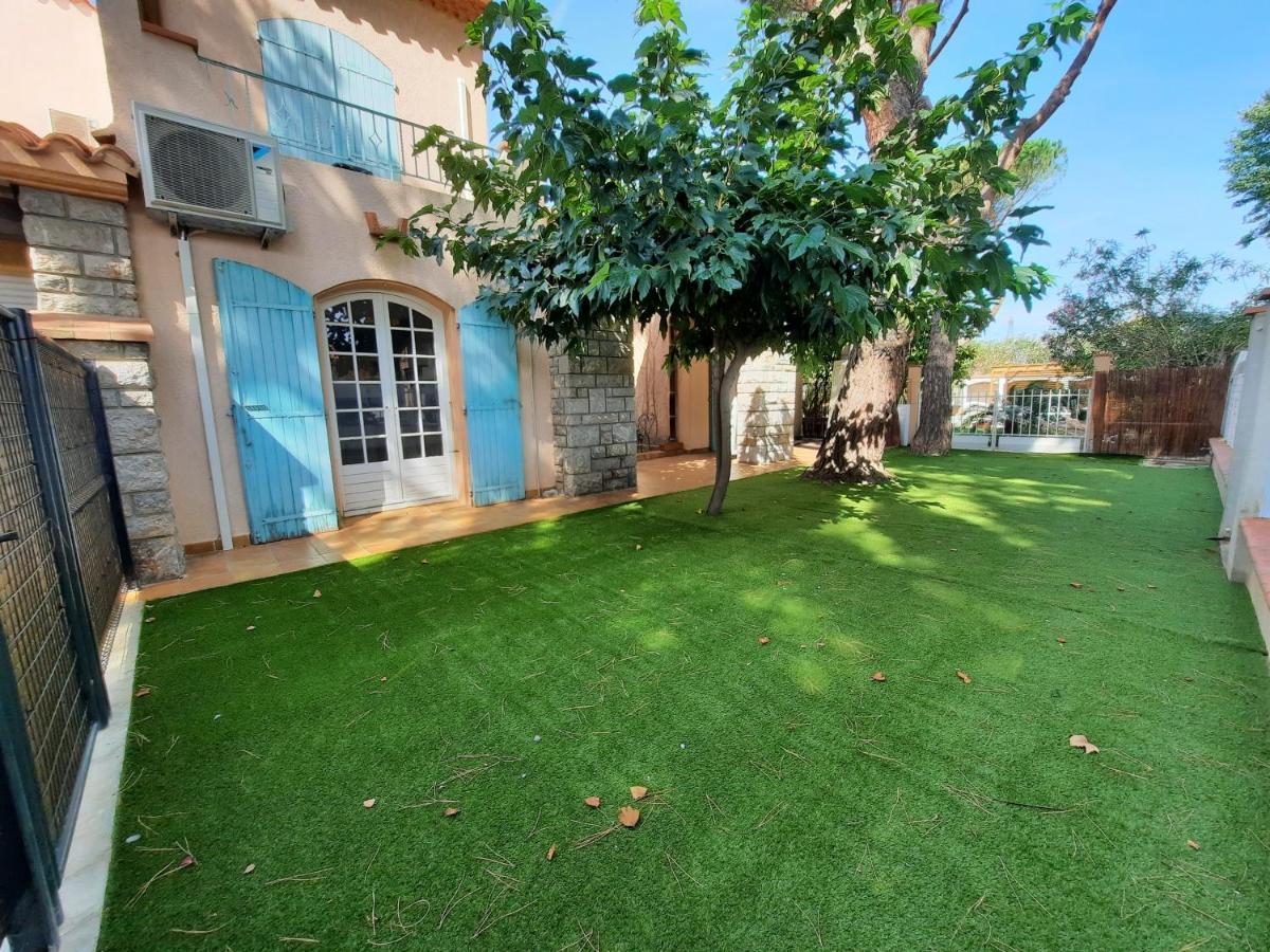 Domaine Des Pins Βίλα Saint-Estève Εξωτερικό φωτογραφία
