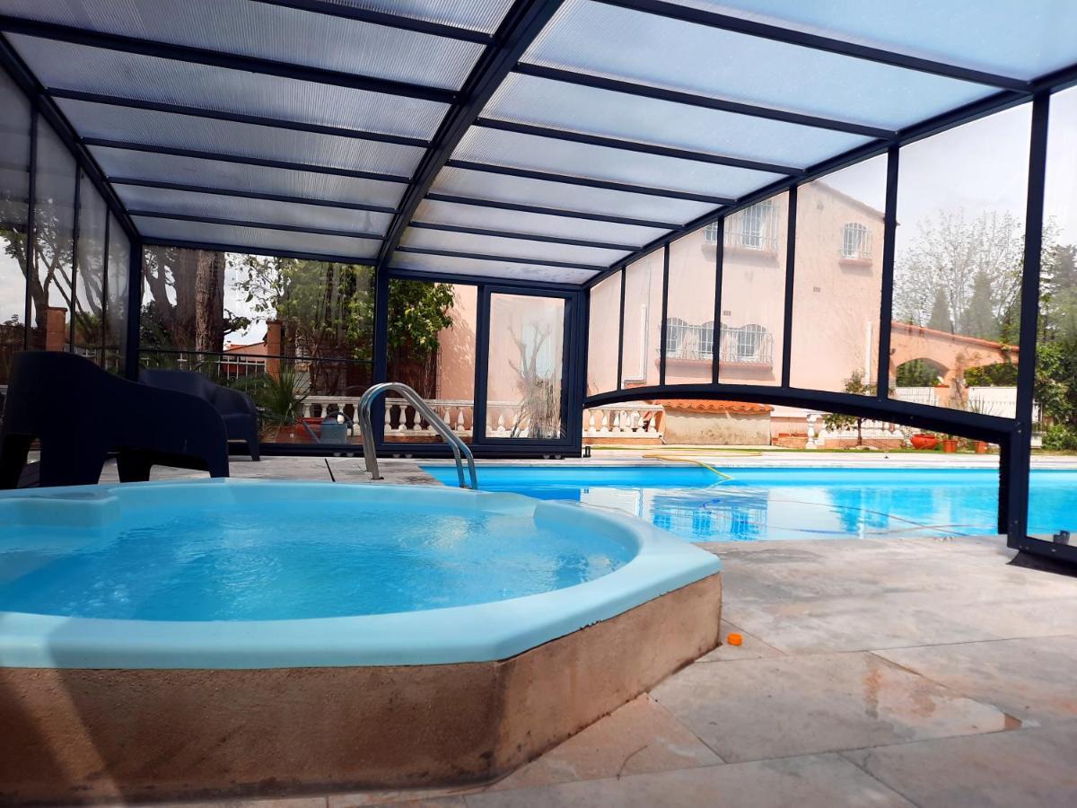Domaine Des Pins Βίλα Saint-Estève Εξωτερικό φωτογραφία